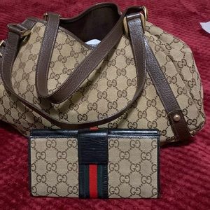gucci purse and wallet